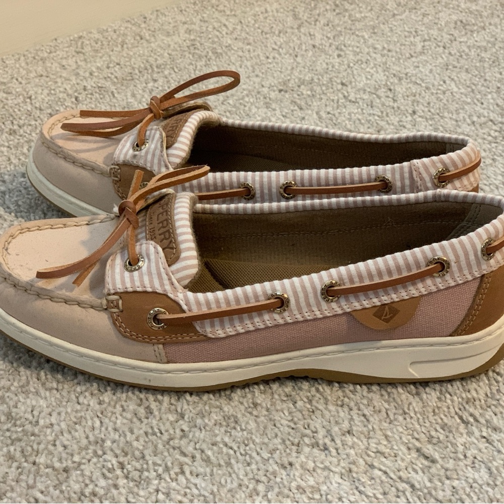 Pink Sperry boat shoes